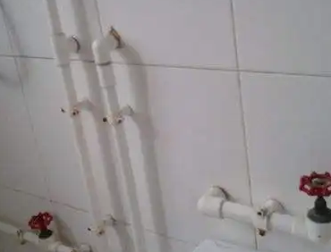 扎鲁特水管维修多少钱